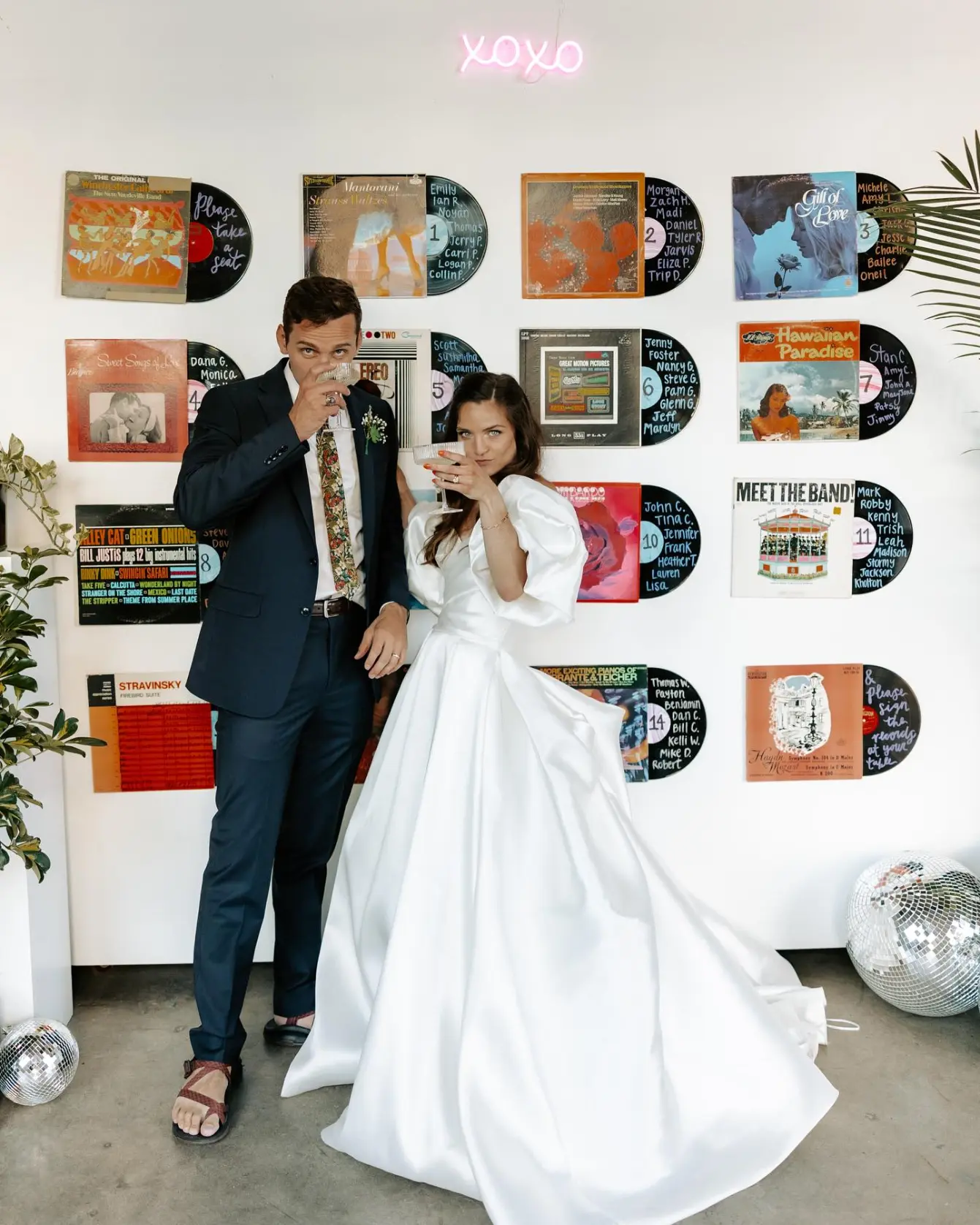 awesome vinyl record wall wedding couple awesome vinyl record wall wedding couple
